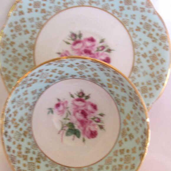 Staffordshire Tea Cup and Saucer Hand Painted Pink Roses Heavy Gold Gilt    I249 - Picture 5 of 10